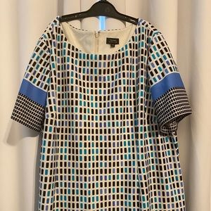 22W Tahari sheath dress-beautiful blues and black on white background